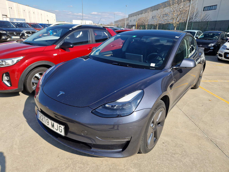 Tesla Model 3 Long-Range Dual Motor AWD