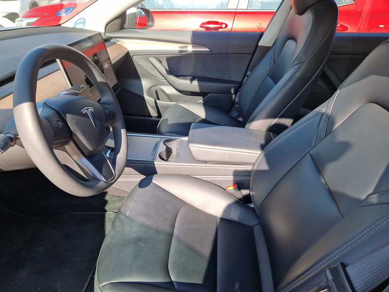 Foto Tesla Model 3 10