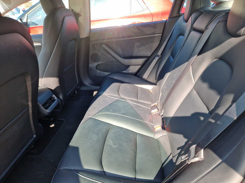 Foto Tesla Model 3 11