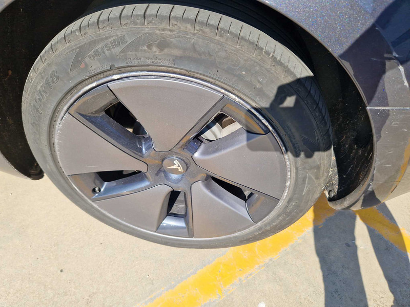 Foto Tesla Model 3 18