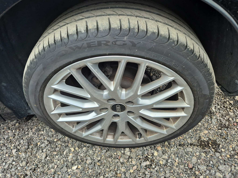 Foto Audi Q2 21