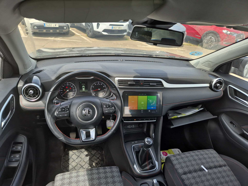 Foto MG MG ZS ZS 1.5 VTi-Tech Luxury 78kW 14