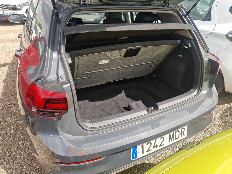 Foto Volkswagen Golf 16