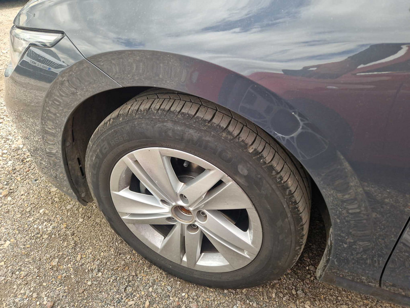 Foto Volkswagen Golf 21