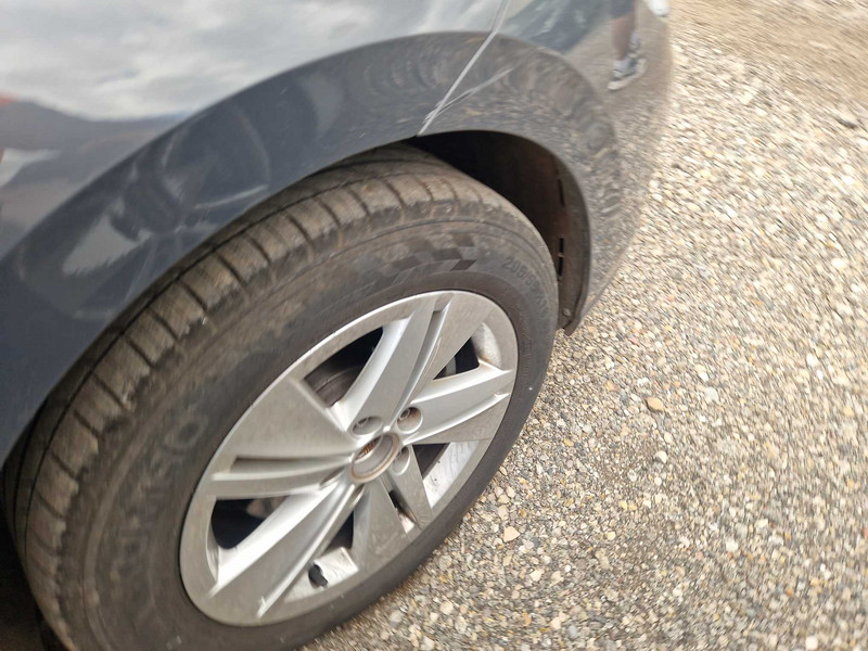 Foto Volkswagen Golf 24