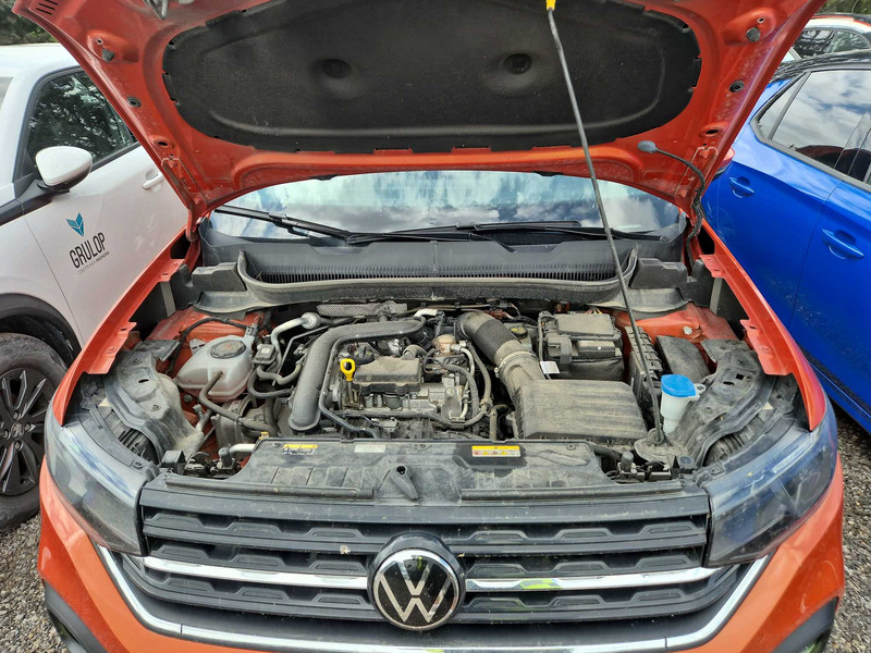 Foto Volkswagen T-CROSS 8