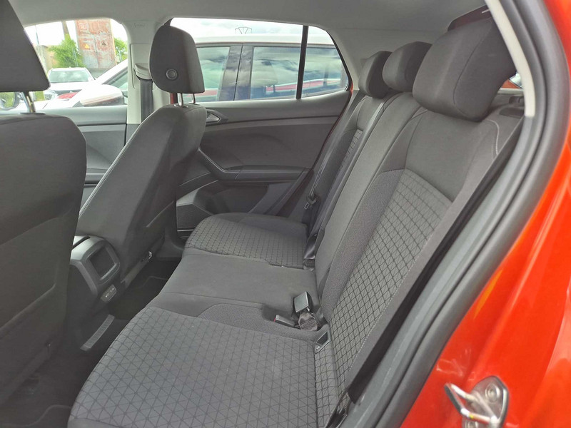 Foto Volkswagen T-CROSS 14