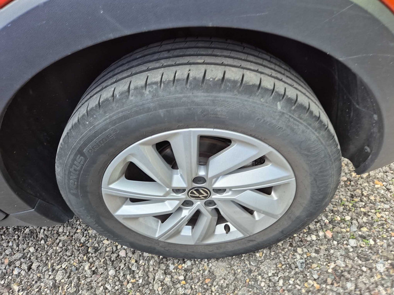 Foto Volkswagen T-CROSS 22
