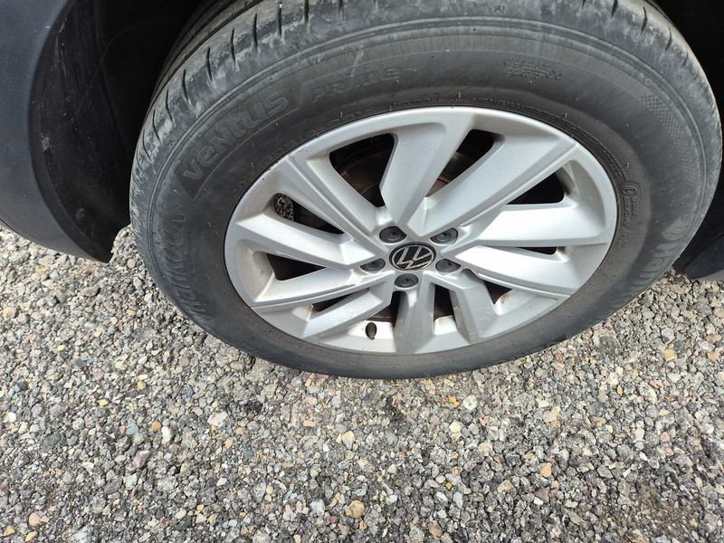 Foto Volkswagen T-CROSS 23
