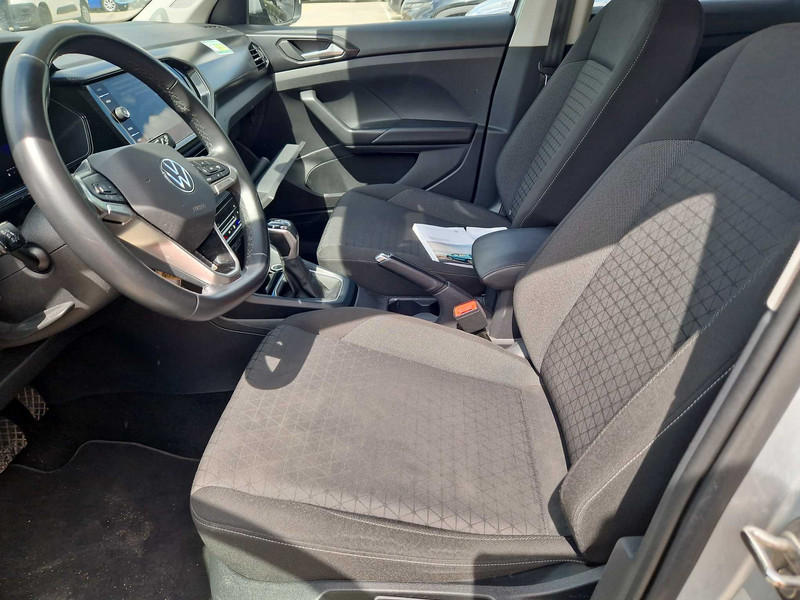 Foto Volkswagen T-CROSS 12