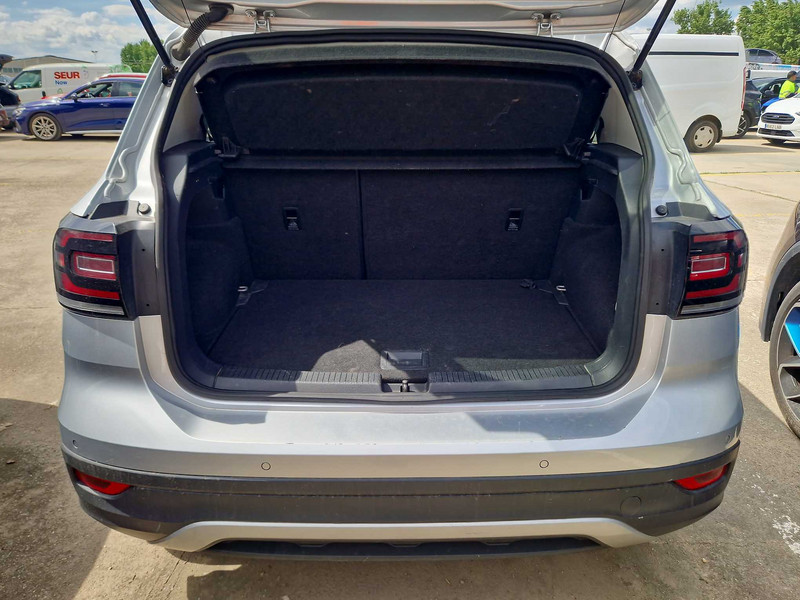 Foto Volkswagen T-CROSS 17