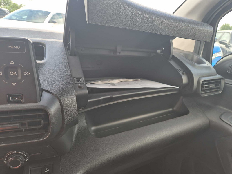 Foto Citroën Ë-Berlingo Berlingo Van BlueHDi S&S Talla M Control 100 12