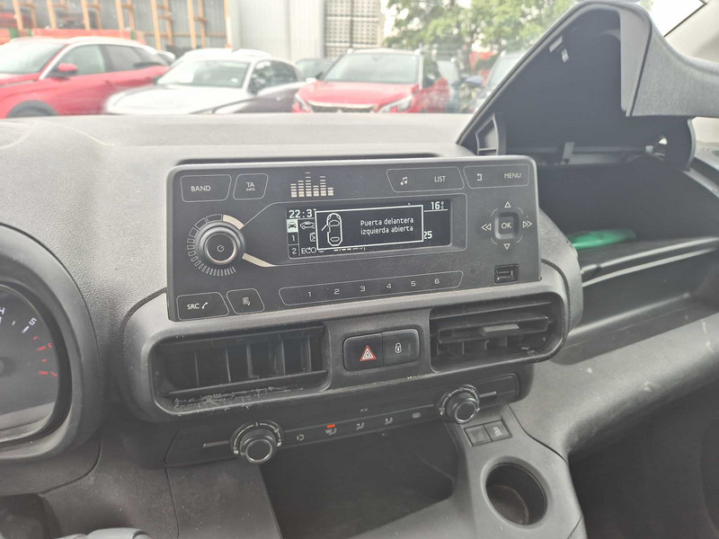 Foto Toyota Proace City 10