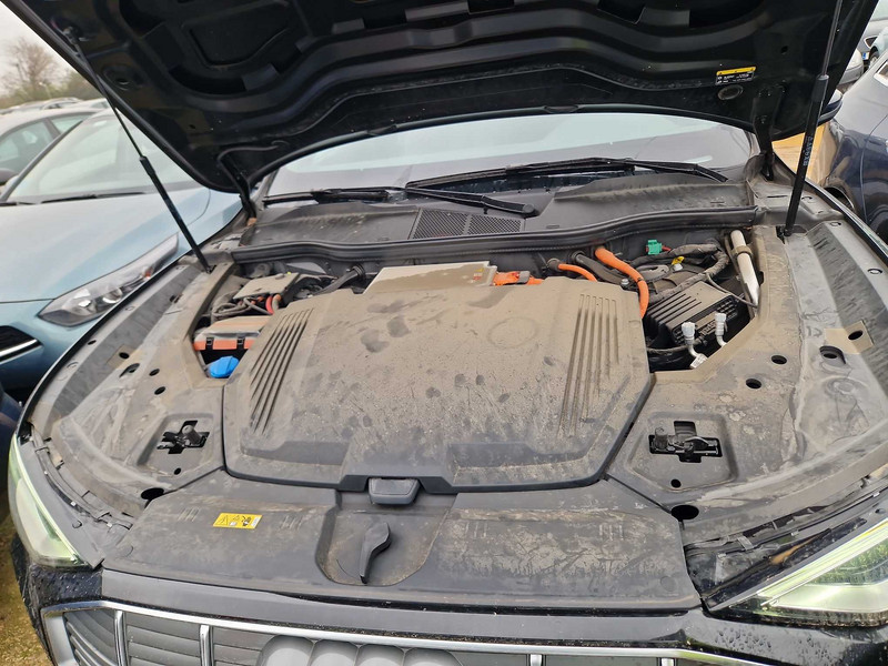 Foto Audi E-TRON 7