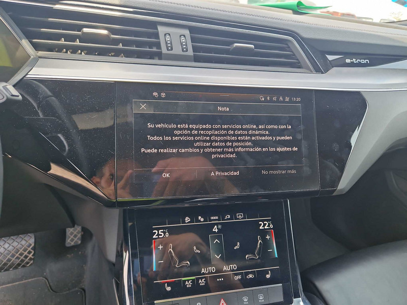 Foto Audi E-TRON 10