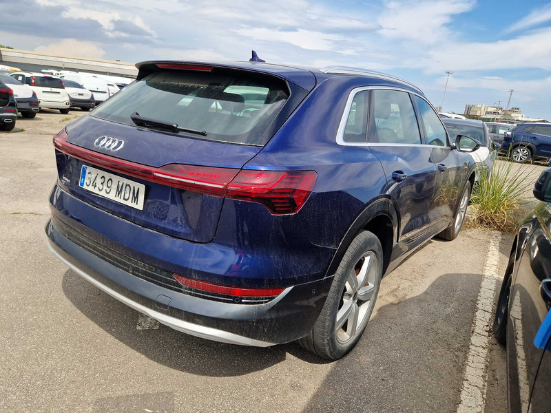 Foto Audi E-TRON 3