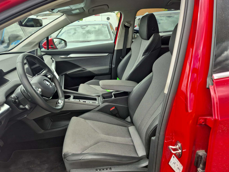 Foto Skoda ENYAQ iV 13