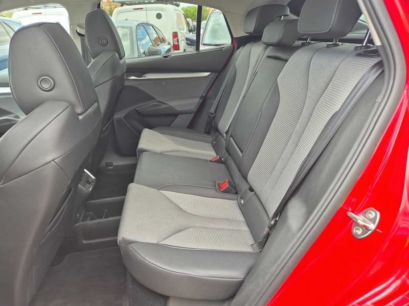 Foto Skoda ENYAQ iV 14
