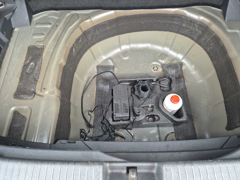Foto Volkswagen T-CROSS 18