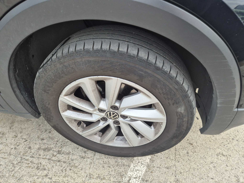 Foto Volkswagen T-CROSS 24