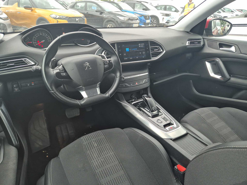 Foto Peugeot 308 GTi 308 1.2 PureTech S&S Allure Pack EAT8 130 14