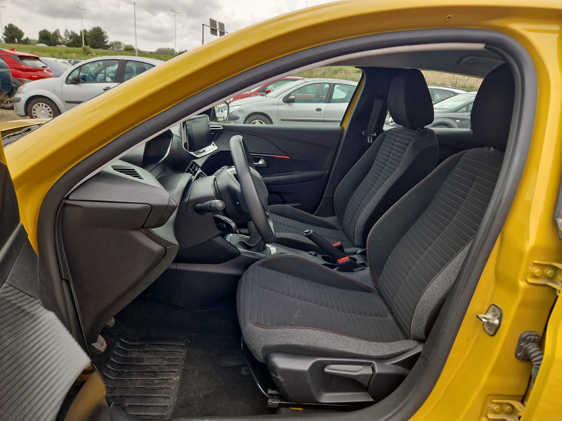 Foto Peugeot 208 12