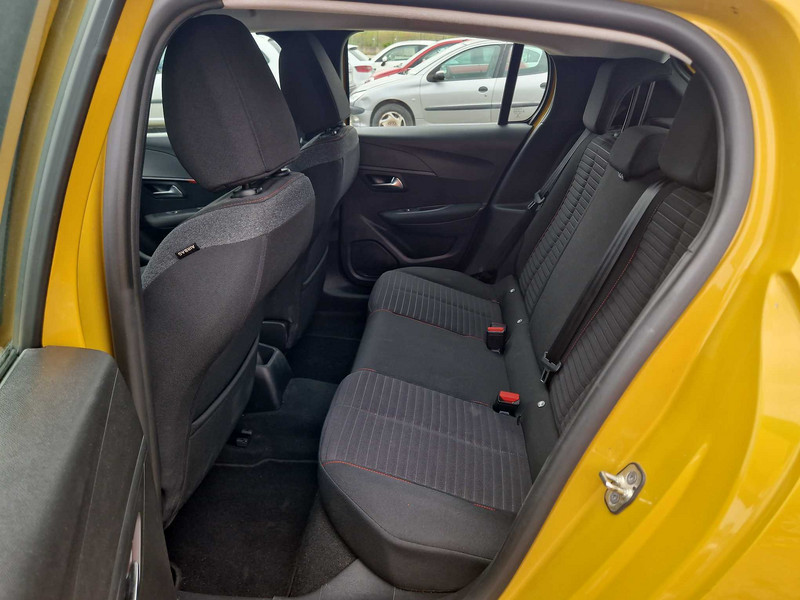 Foto Peugeot 208 13