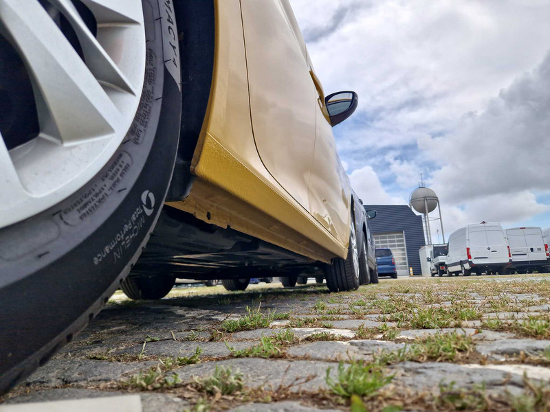 Foto Peugeot 208 19