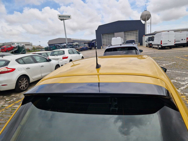 Foto Peugeot 208 20