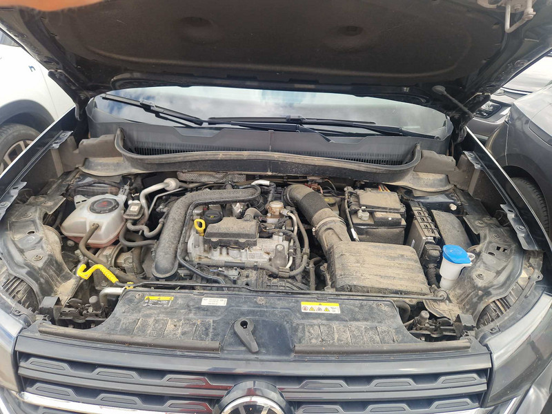 Foto Volkswagen T-CROSS 11