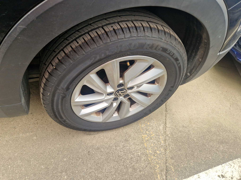Foto Volkswagen T-CROSS 22