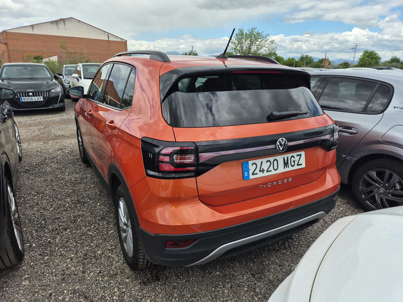 Foto Volkswagen T-CROSS 2