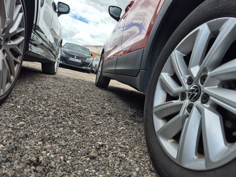 Foto Volkswagen T-CROSS 19