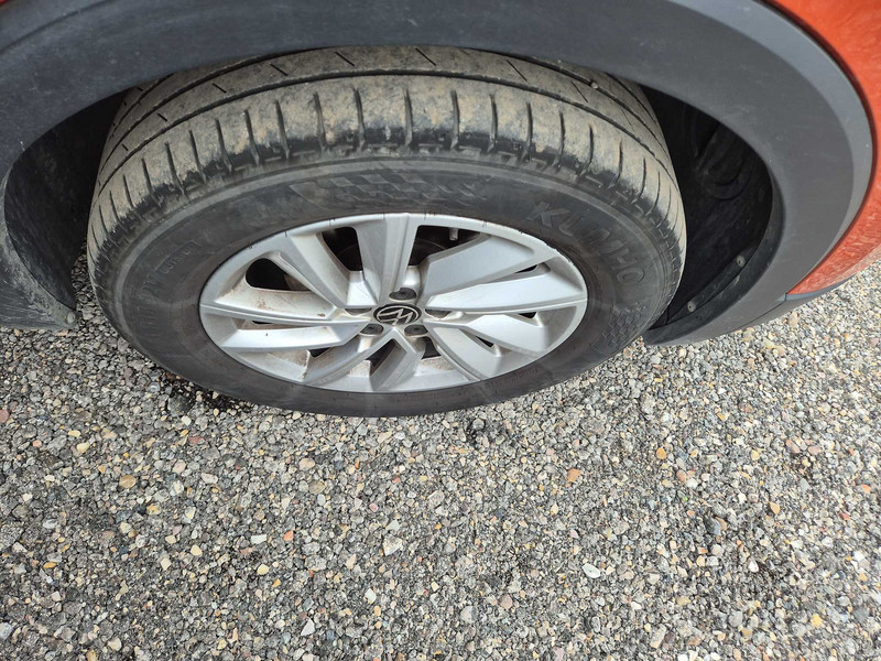 Foto Volkswagen T-CROSS 23