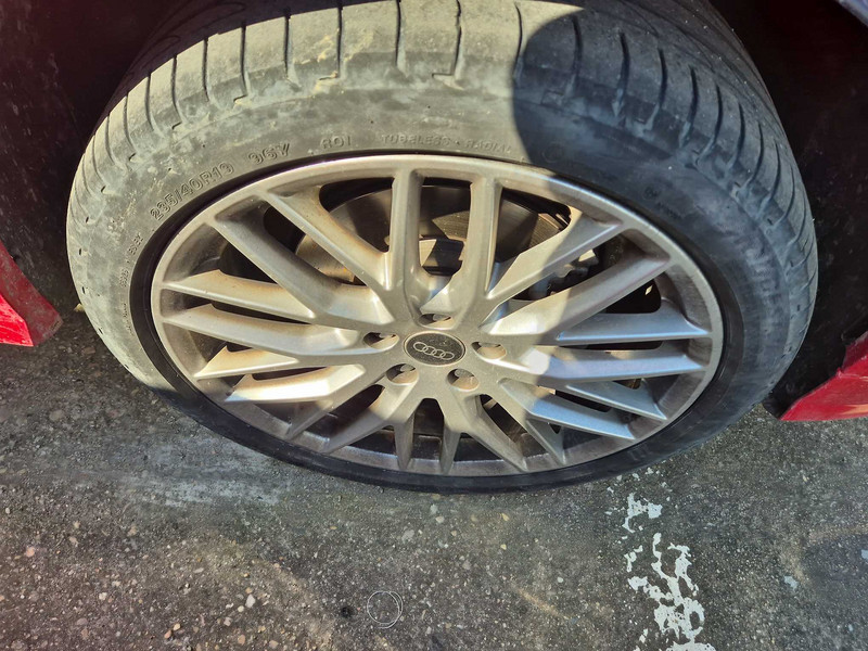 Foto Audi Q2 25