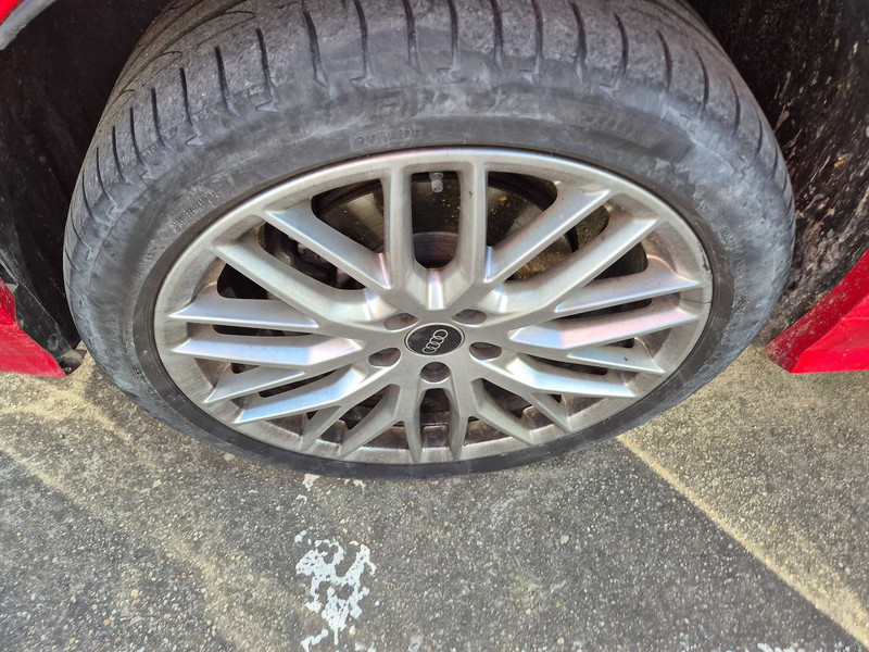 Foto Audi Q2 26