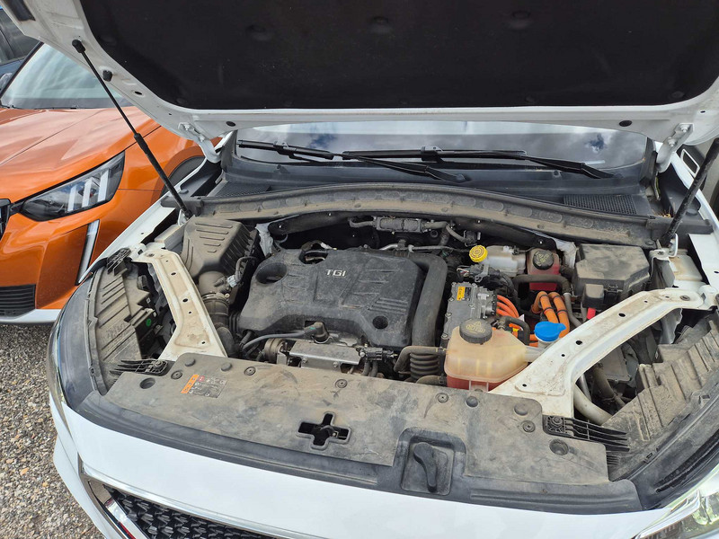 Foto MG HS e 1.5 T-GDI Luxury 7