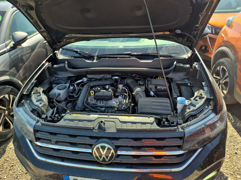 Foto Volkswagen T-CROSS 8