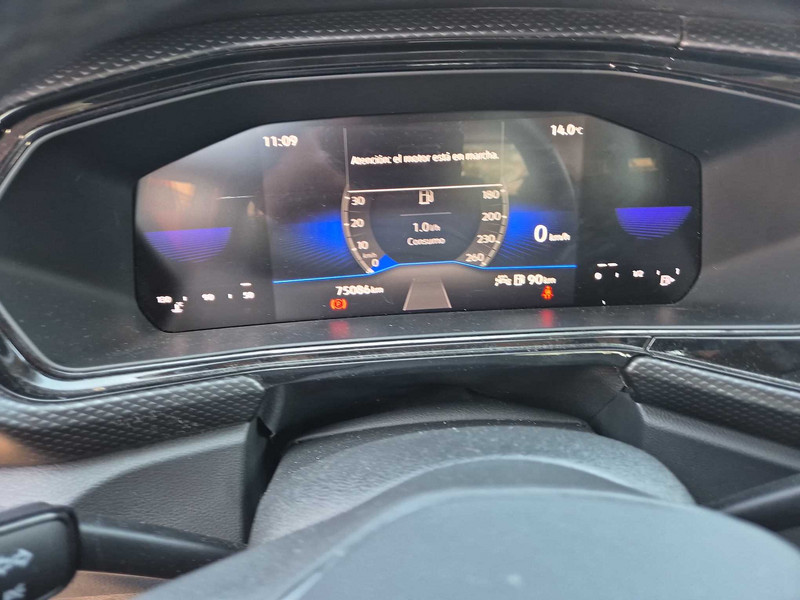 Foto Volkswagen T-CROSS 9