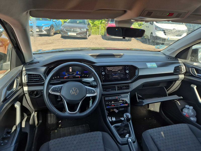 Foto Volkswagen T-CROSS 14