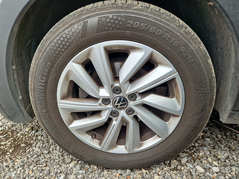 Foto Volkswagen T-CROSS 21