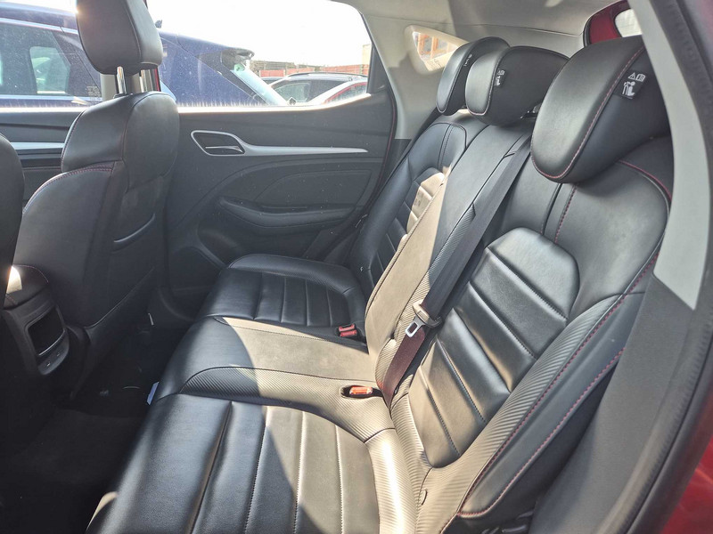 Foto MG MG ZS ZS 1.0 T-GDI Luxury Aut. 82kW 15