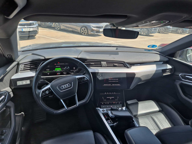 Foto Audi E-TRON 12