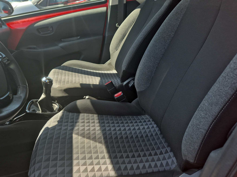 Foto Peugeot 108 12