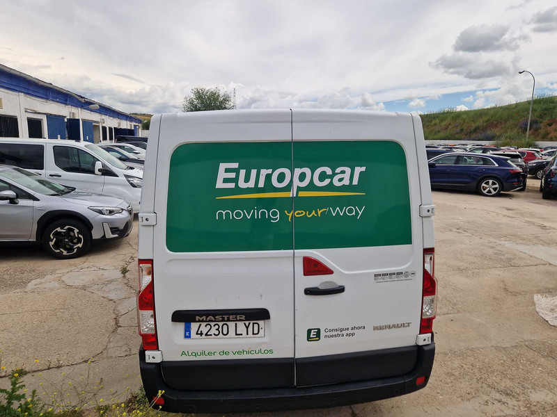 Foto Renault Trafic Master Fg. Energy Blue dCi L1H1 3500 T 110kW 17