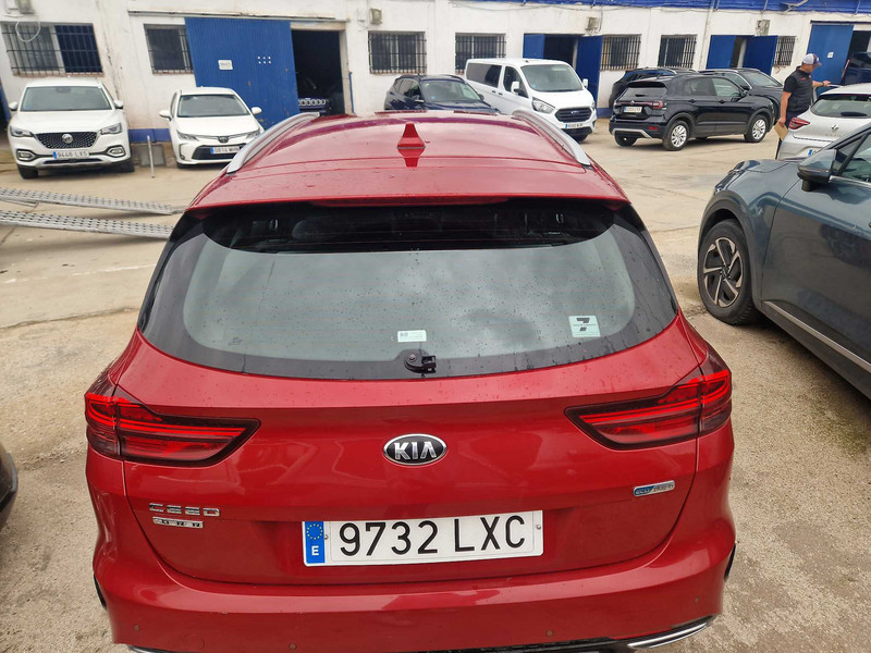 Foto Kia Cee'd Ceed Tourer 1.6 PHEV eDrive Aut. 15