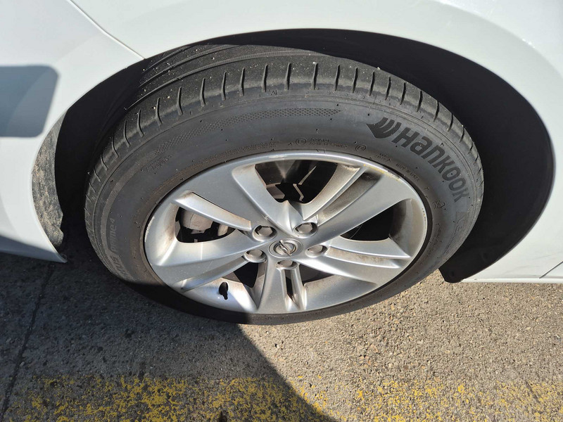 Foto Opel Insignia  25