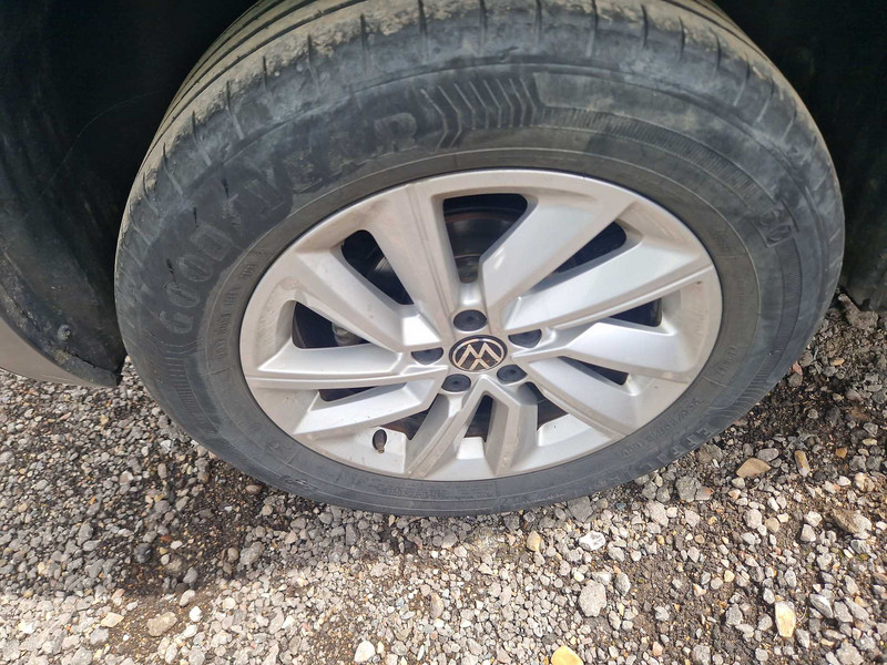 Foto Volkswagen T-CROSS 22