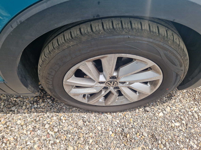 Foto Volkswagen T-CROSS 23