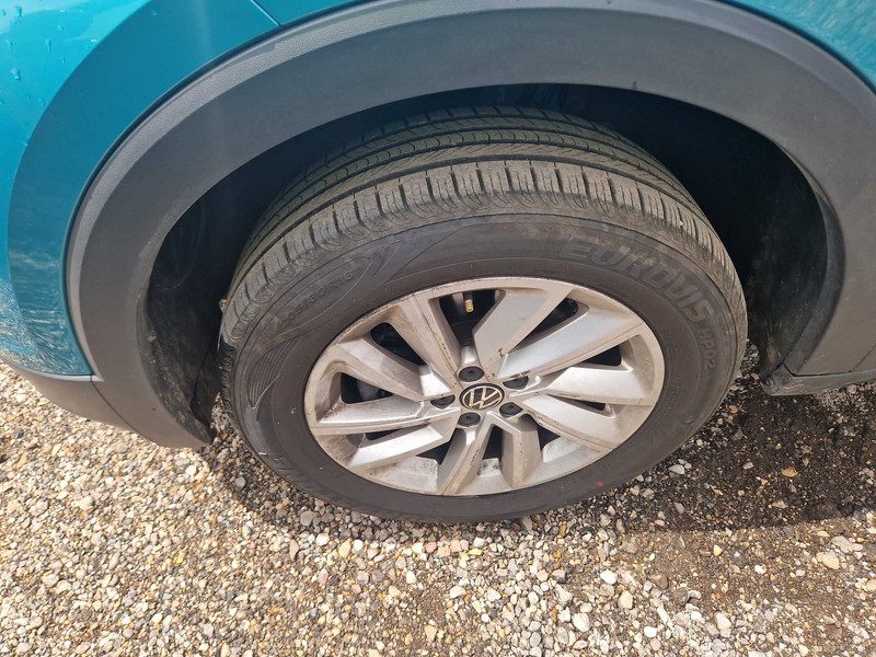 Foto Volkswagen T-CROSS 24
